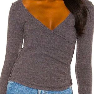 Free people “Like a Boss” long sleeve tee, has thumb holes!